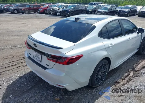 2025 Toyota Camry Xse z USA, uszkodzony, nr VIN 4T1DAACK6SU154124